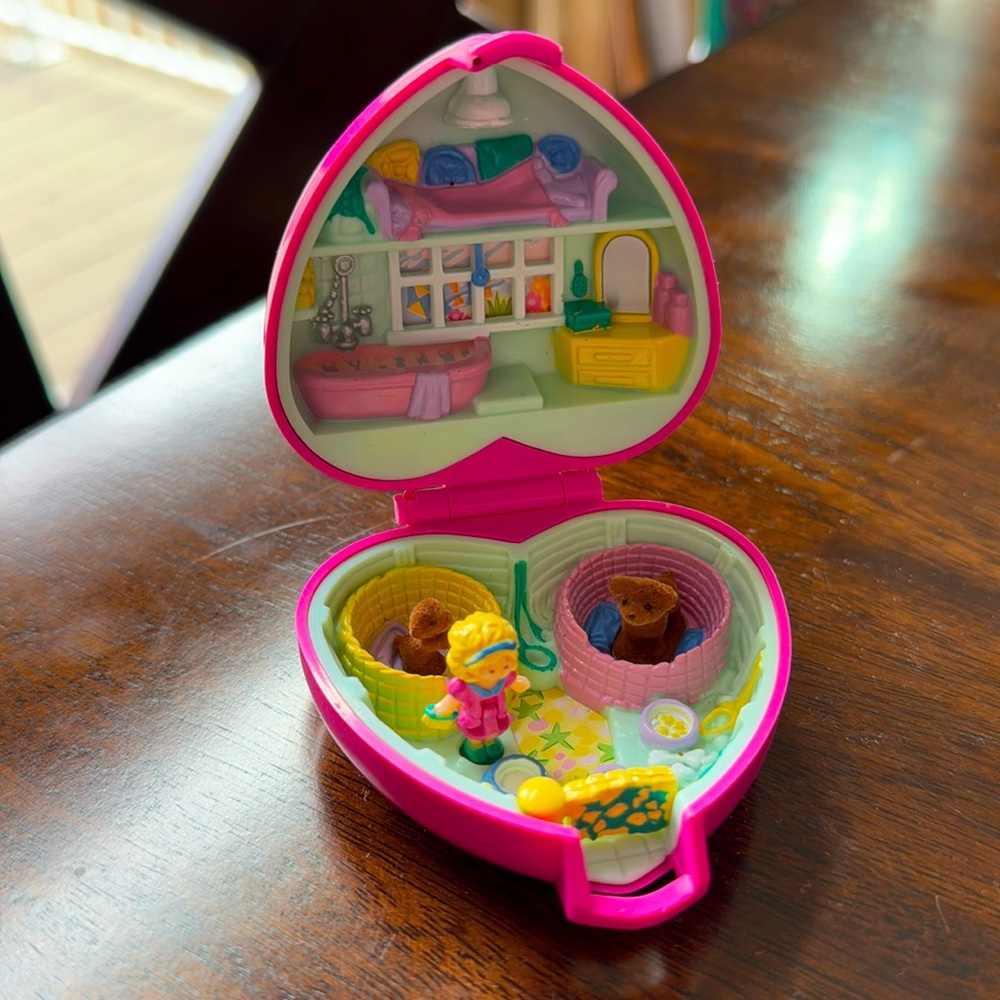 Vintage Polly Pocket 1993 Precious Puppies Pet Parade Bluebird Toys